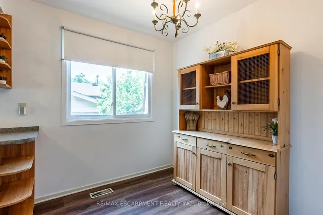 Additional image 18 of 1515 Brenner Cres