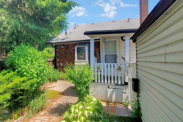 Additional image 31 of 1398 Pape Ave