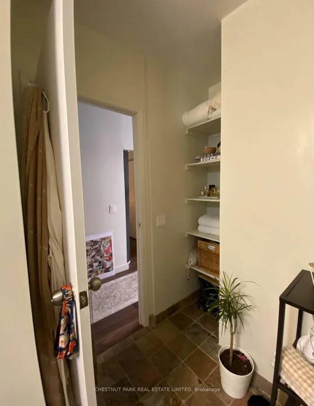 Additional image 11 of 194 Merton St Unit 204