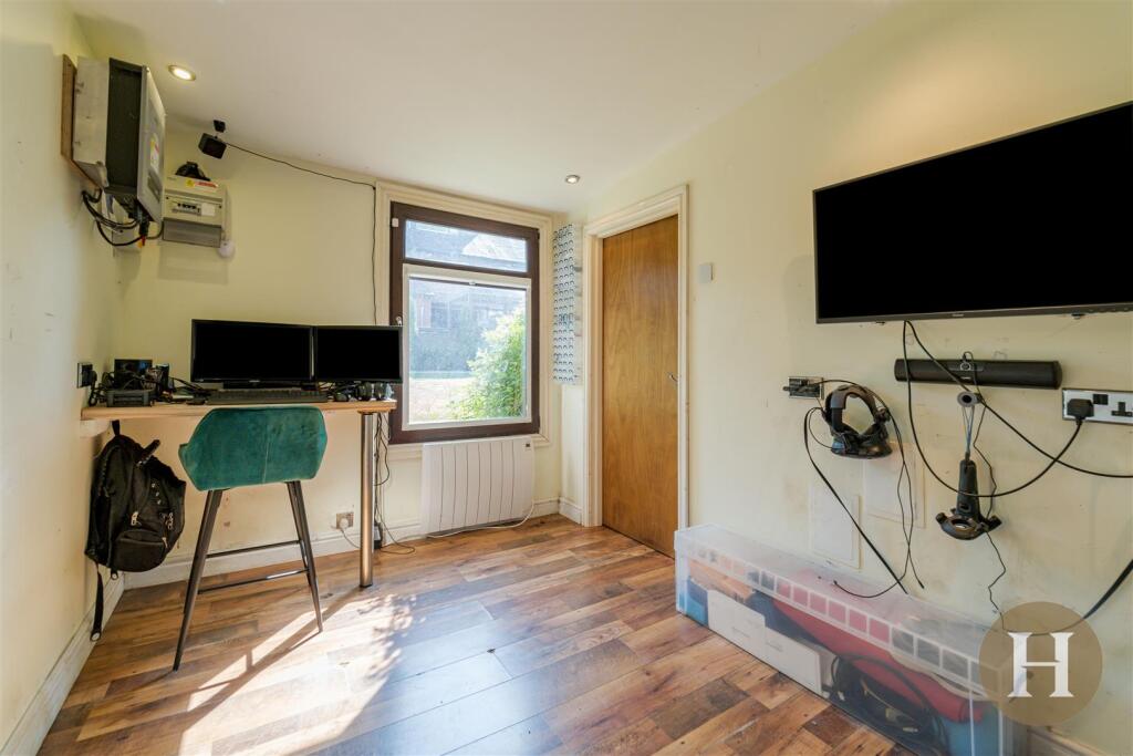 Additional image 48 of Harborne Park Road, Harborne, Birmingham, B17