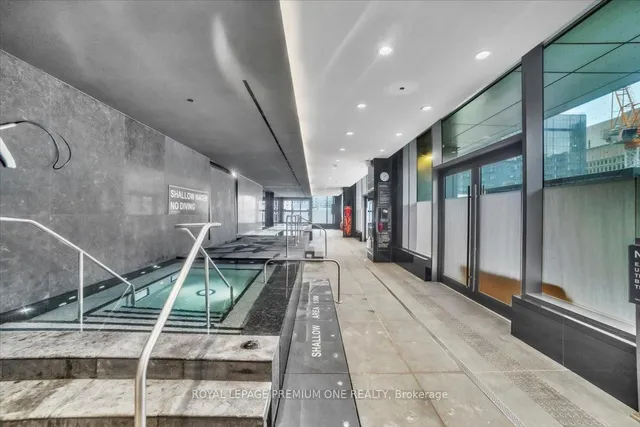 Additional image 33 of 11 Yorkville Ave Unit 6007