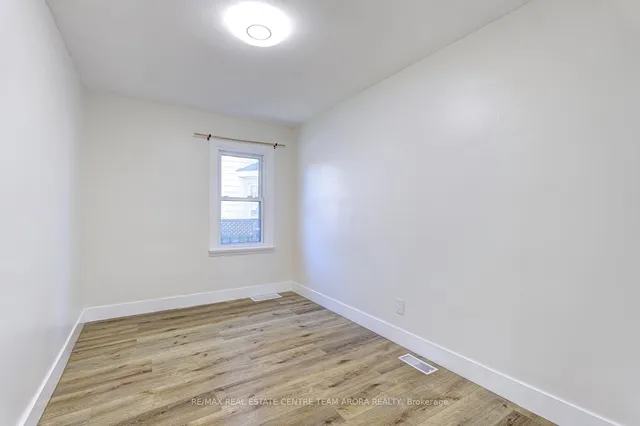 Additional image 12 of 178 Cloverdale Ave