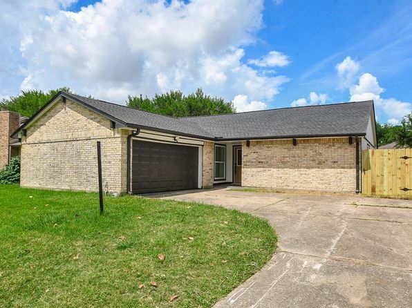 6530 La Violetta Dr, Houston, TX 77083
