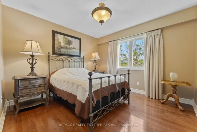 Additional image 25 of 724 Ashprior Ave