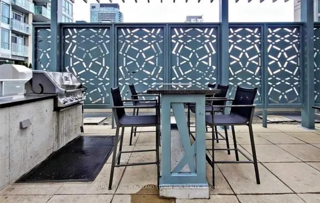 Additional image 33 of 199 Richmond St Unit 1004