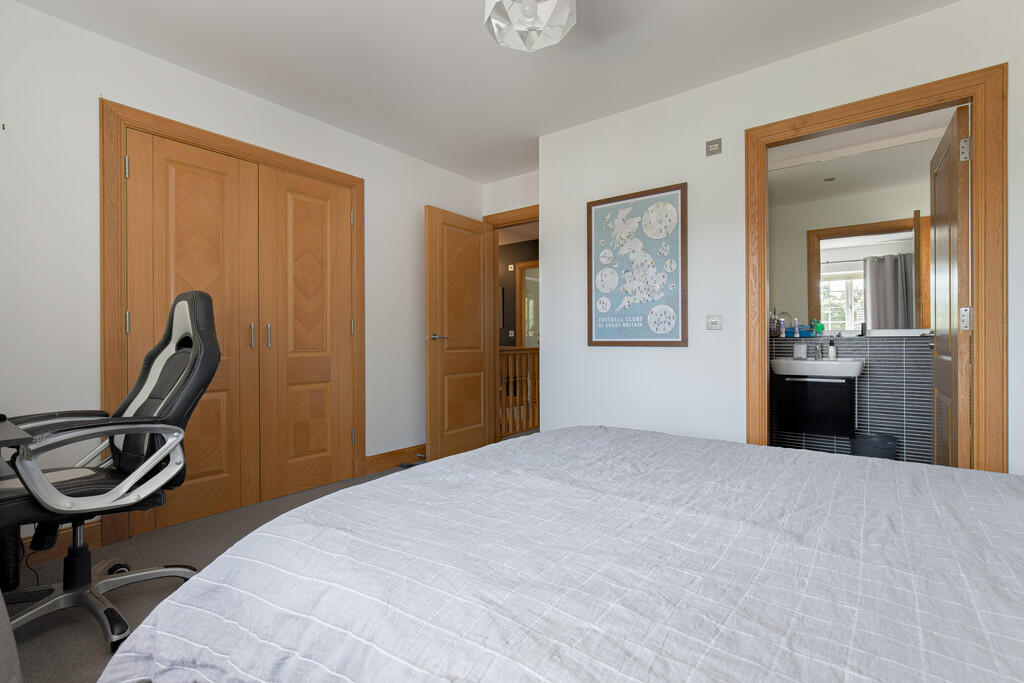 Additional image 17 of Friarsfield Way, Cults