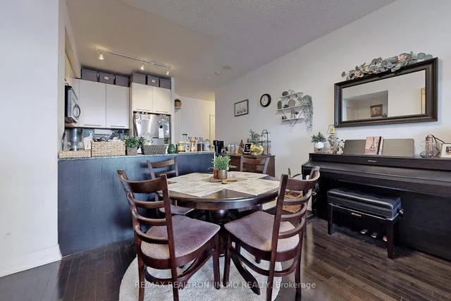 Additional image 11 of 21 Carlton St Unit 3809