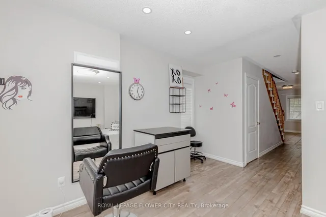 Additional image 13 of 23 NEW PINES Tr