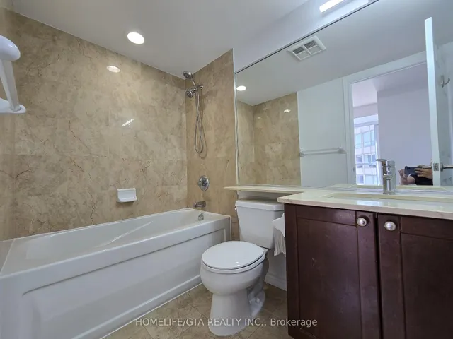 Additional image 13 of 761 Bay St Unit 1509