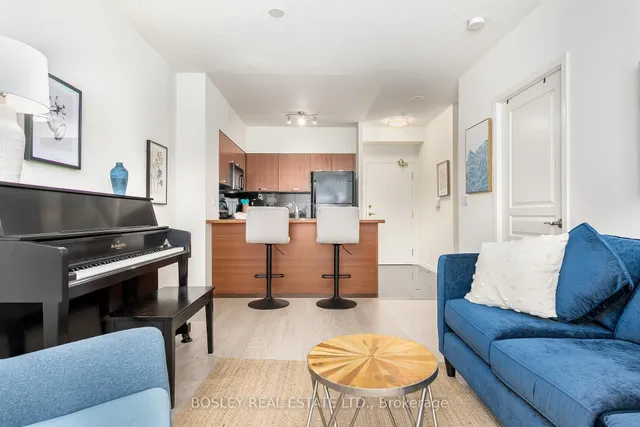 Additional image 16 of 51 Harrison Garden Blvd Unit 306