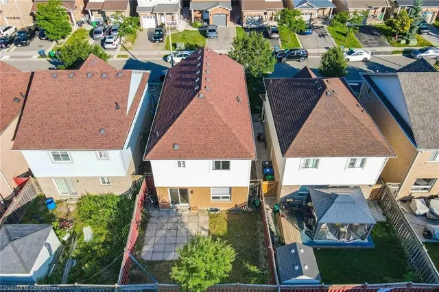 Additional image 45 of 19 Earl Grey St