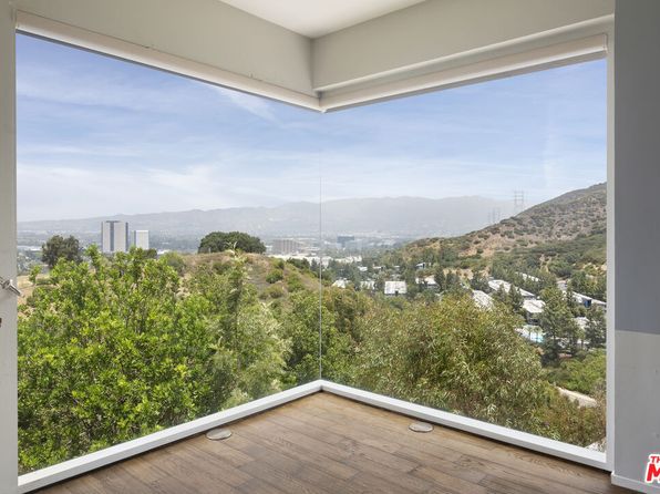 3488 Troy Dr, Los Angeles, CA 90068