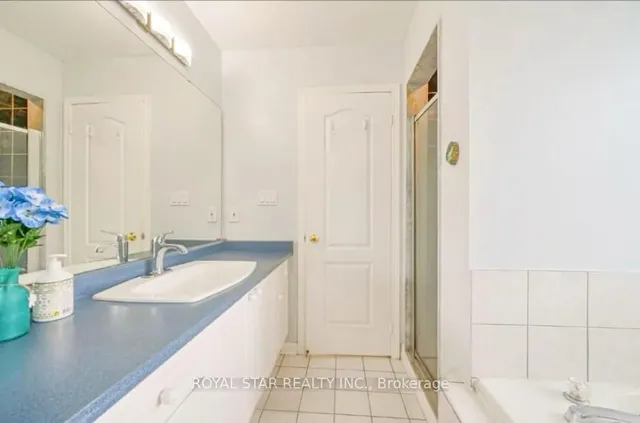 房产图片 21 - 10 Narrow Valley Cres