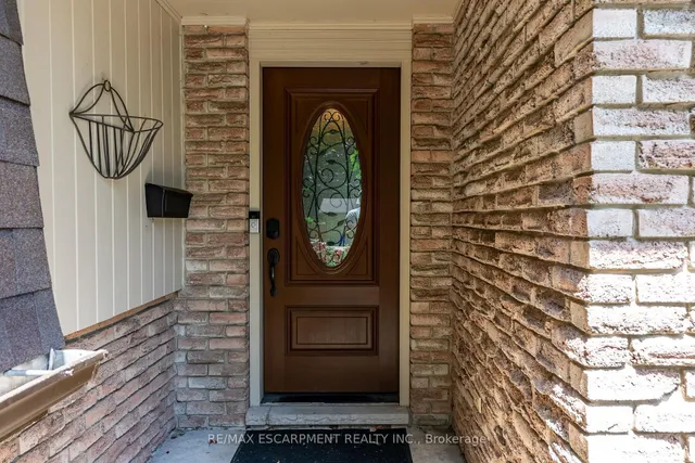 Additional image 3 of 1515 Brenner Cres