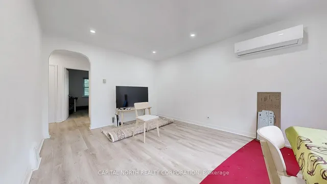 Additional image 5 of 221 Patricia Ave