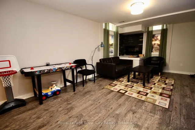 Additional image 39 of 39 Dalmeny Dr