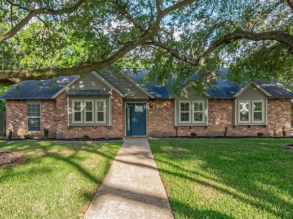 2127 Briargreen Dr, Houston, TX 77077