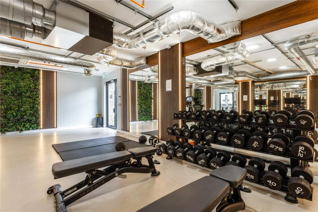 Additional image 10 of Bird Close, Balsall Heath, Birmingham, West Midlands, B12