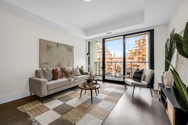 Additional image 2 of 118 Merchants' Wharf Unit 517