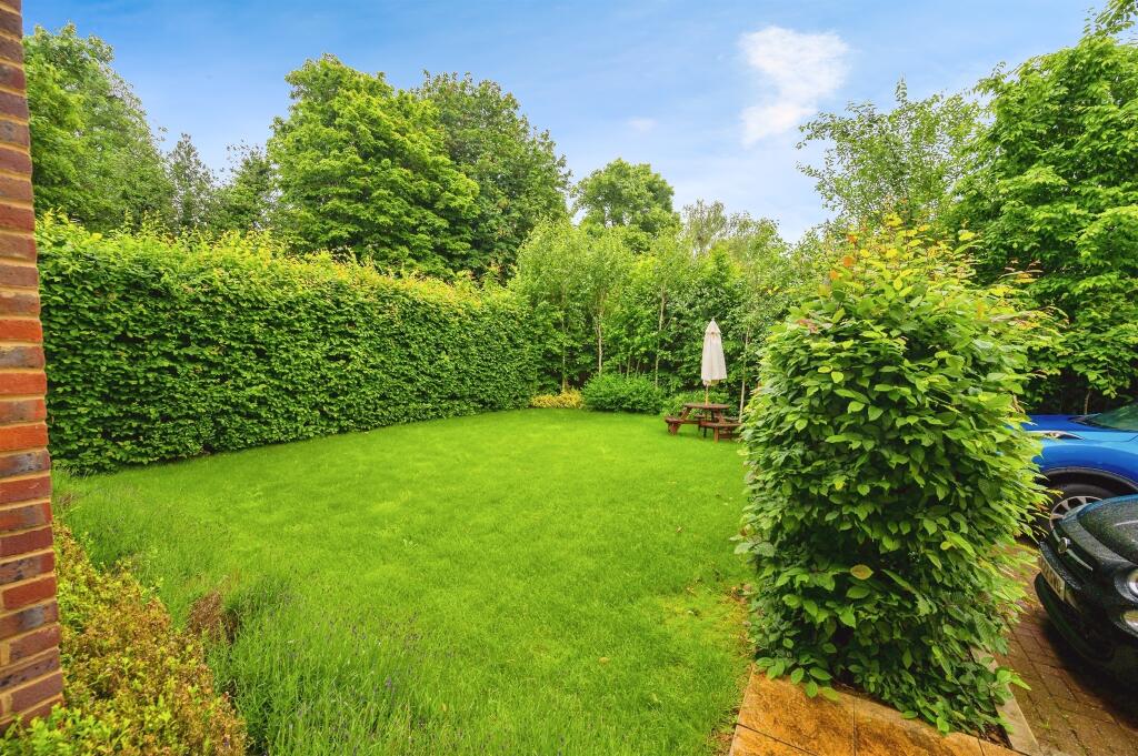 Additional image 12 of Sun Lane, Harpenden