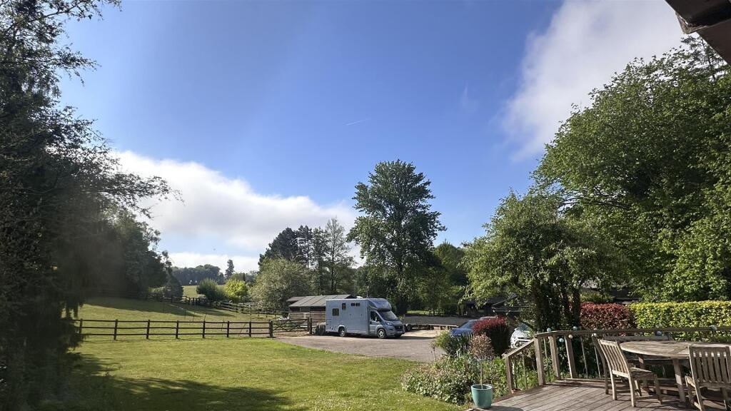 Additional image 36 of Reynards Road, Welwyn