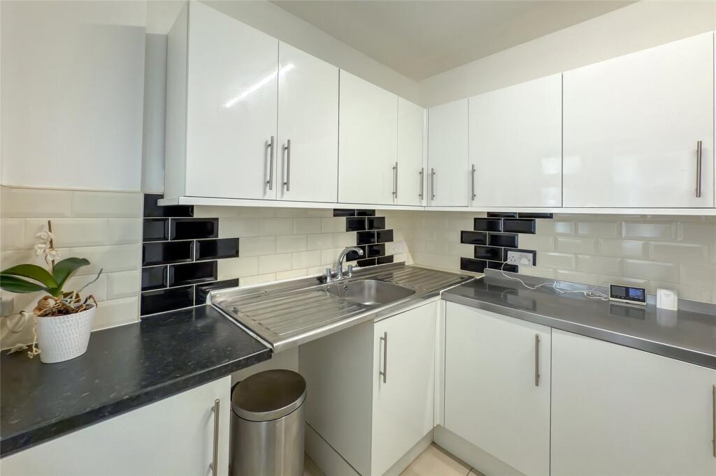 Additional image 4 of Sutton Road, St. Albans, Hertfordshire, AL1