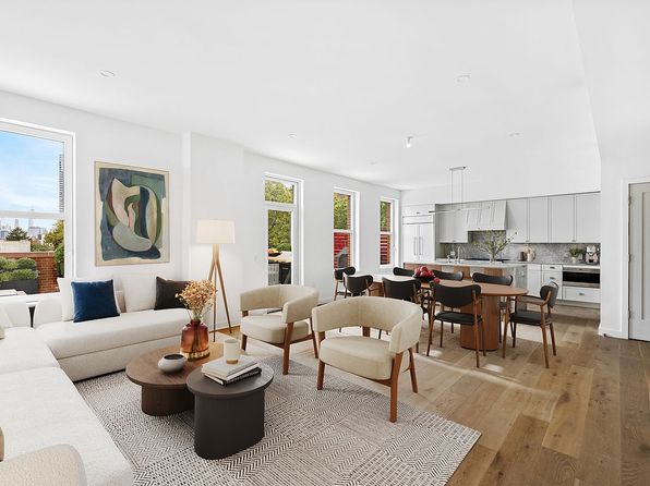 171 Calyer St APT 4B, Brooklyn, NY 11222