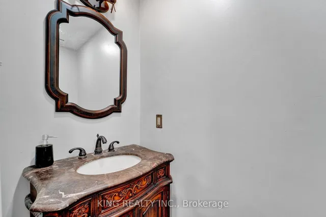 房产图片 16 - 24 Vogue Cres