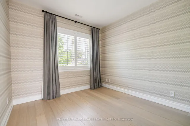 Additional image 33 of 439 Melrose Ave