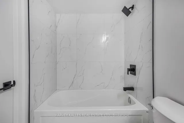 Additional image 20 of 25 Greenview Ave Unit 1528