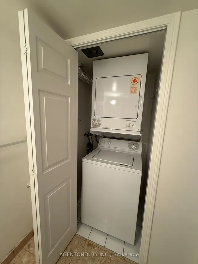 Additional image 11 of 109 Front St Unit 529