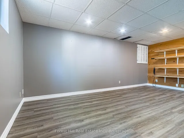 Additional image 21 of 135 Cranbrook Dr