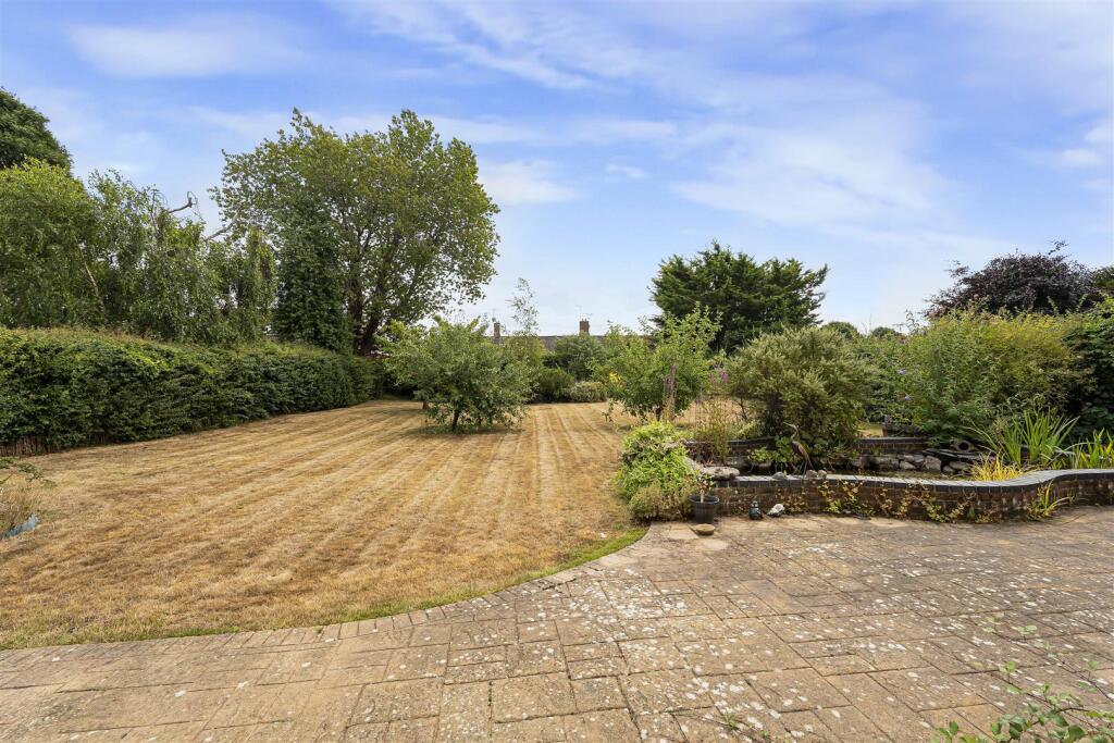 Additional image 26 of School Lane, Tewin, Welwyn