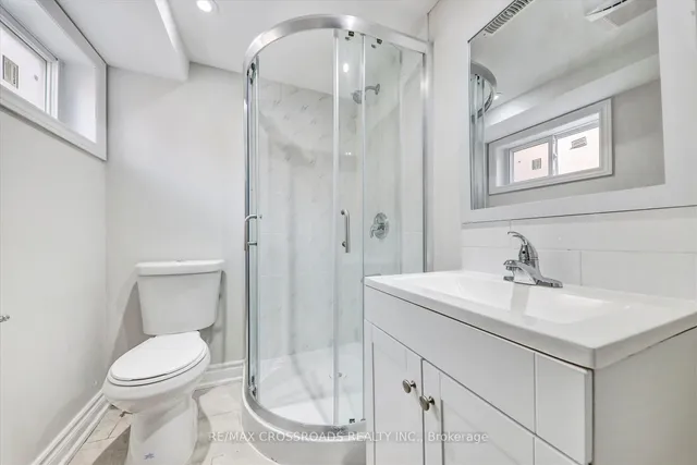 Additional image 28 of 31 Benlight Cres