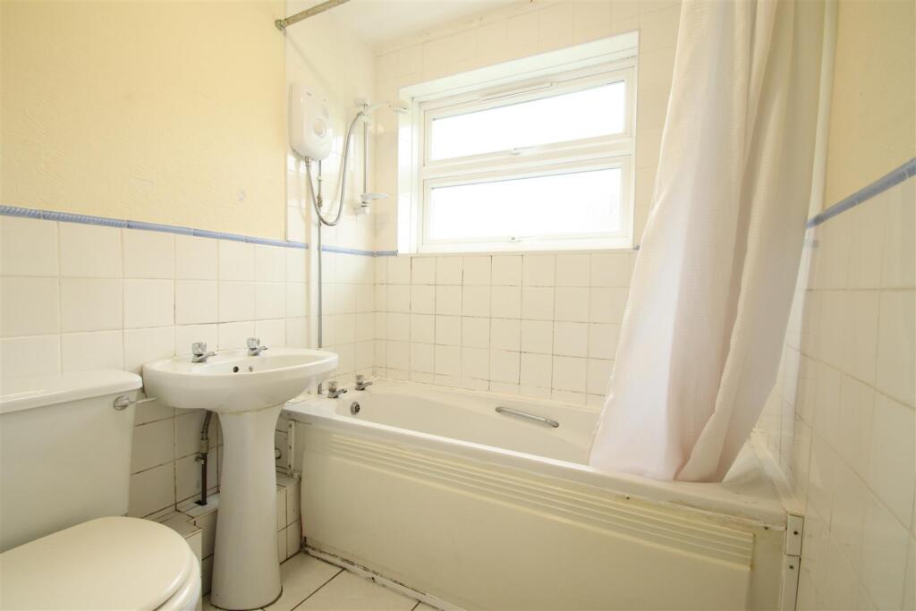 Additional image 5 of Frensham Way, Harborne, Birmingham, B17