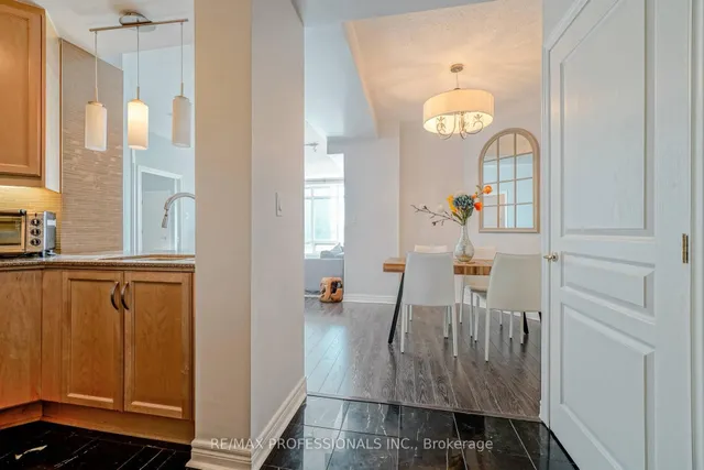 Additional image 10 of 100 Hayden St Unit 1107