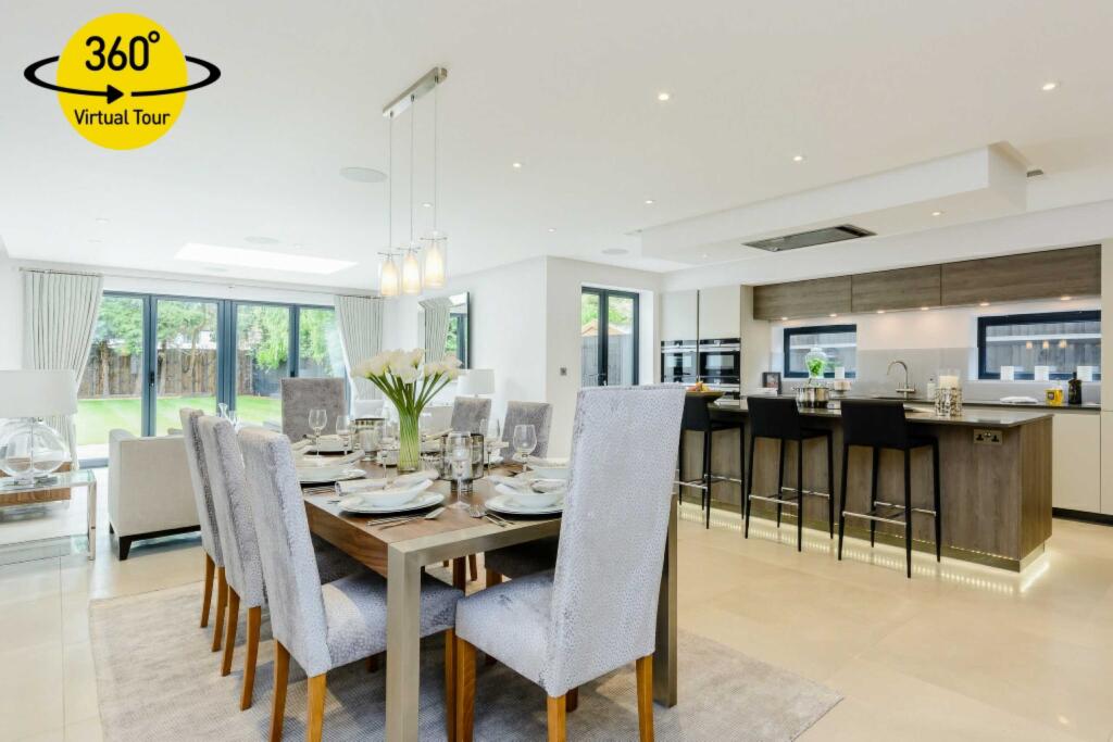 Additional image 5 of Upland Drive, Brookmans Park, Hertfordshire, AL9