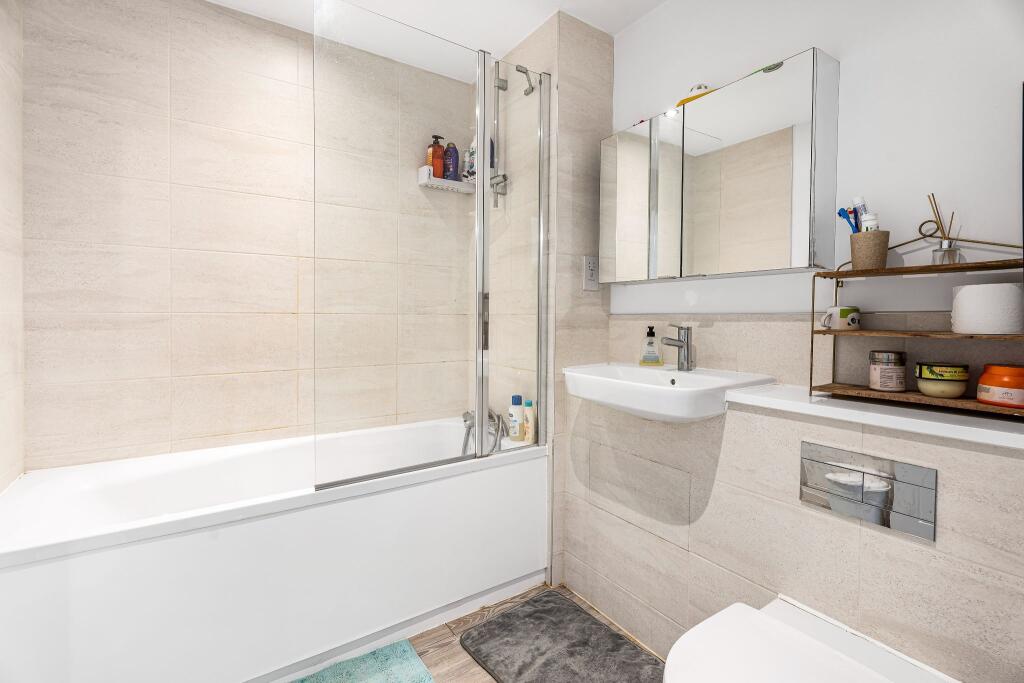 Additional image 16 of Landbeach, Welwyn Garden City, AL7