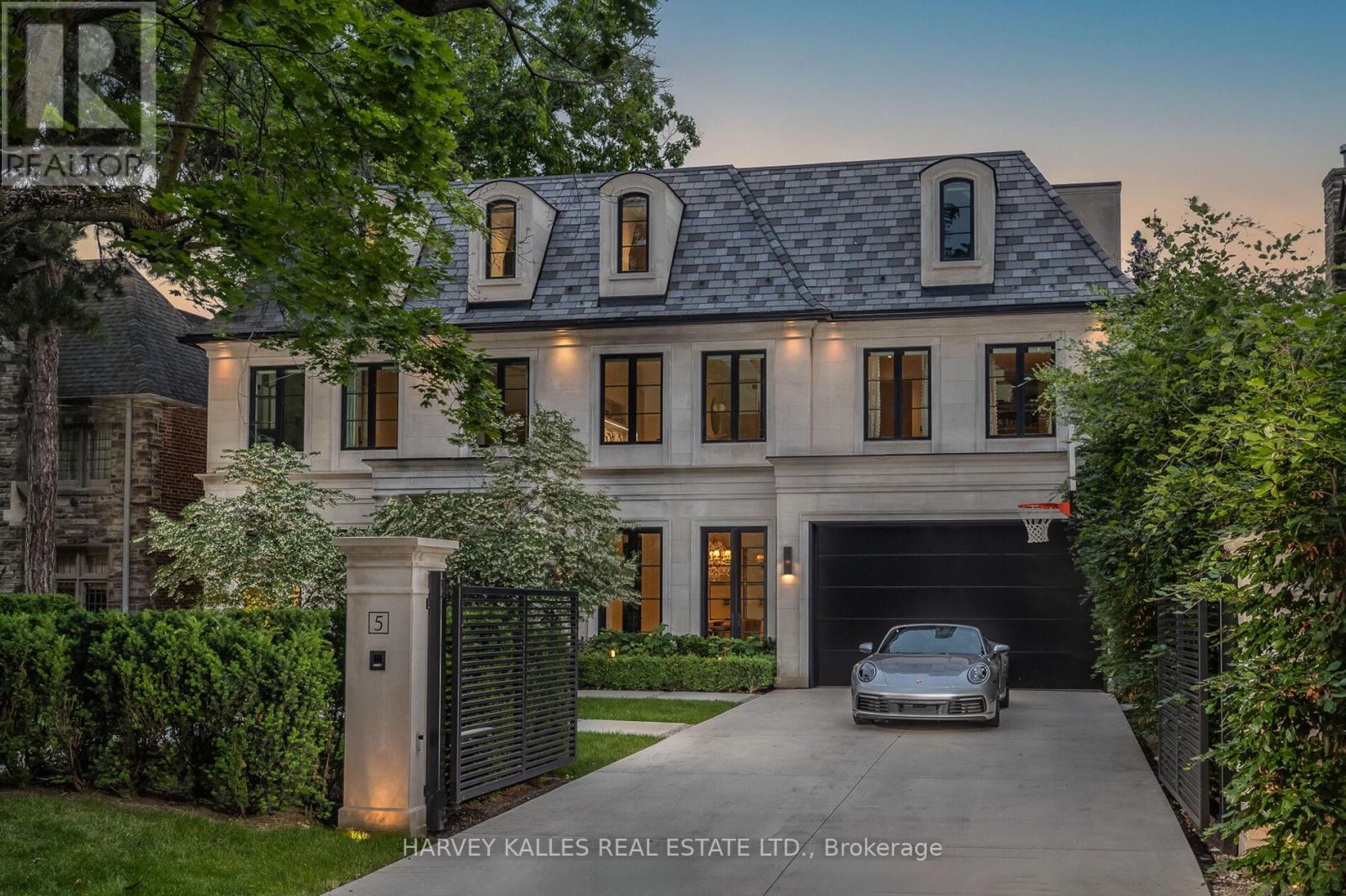 5 DEWBOURNE AVENUE|Toronto (Forest Hill South), Ontario M5P1Z1