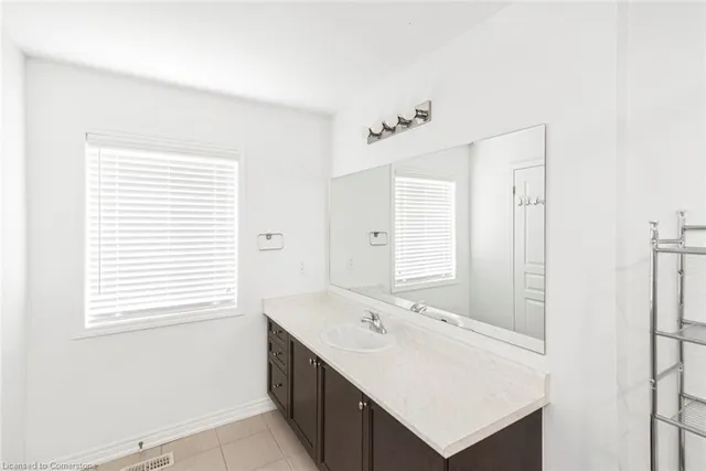 Additional image 39 of 19 Bradbury Rd