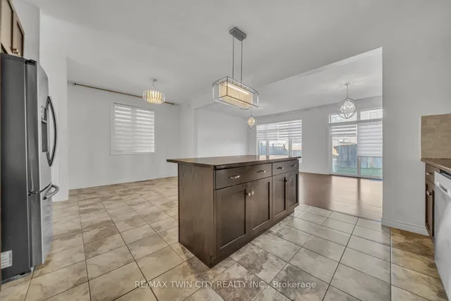 Additional image 9 of 182 Eden Oak Tr