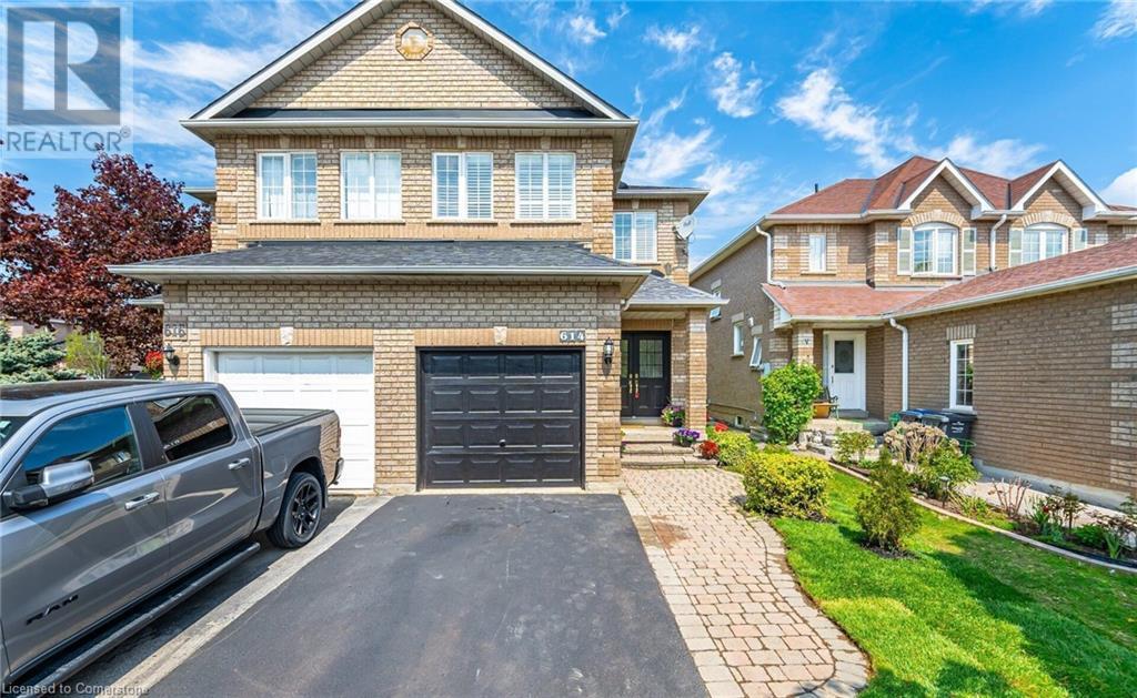614 SUMMER PARK Crescent|Mississauga, Ontario L5B4E9