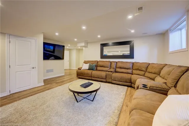 Additional image 29 of 51 Frey Cres