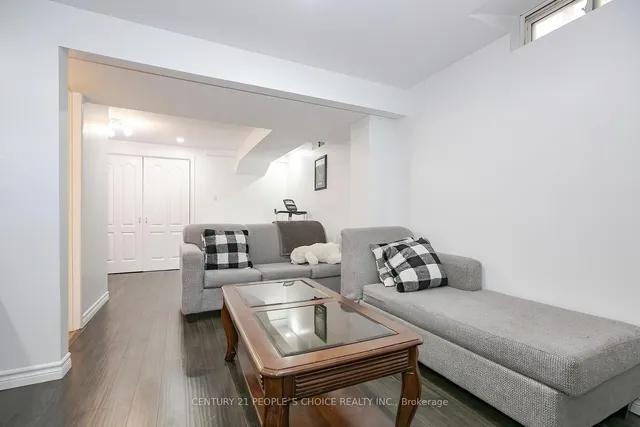 Additional image 49 of 47 Garibaldi Dr