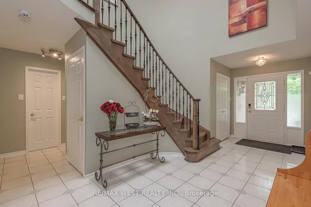 Additional image 7 of 12 Barr Cres