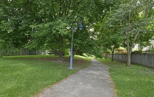 Additional image 24 of 29 Harbourview Cres