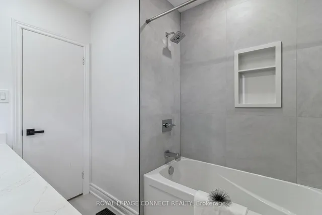 Additional image 22 of 27 Charrington Cres