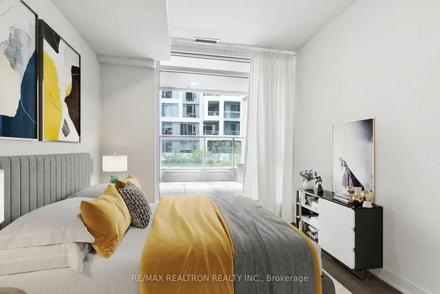 Additional image 25 of 576 Front St Unit 318E