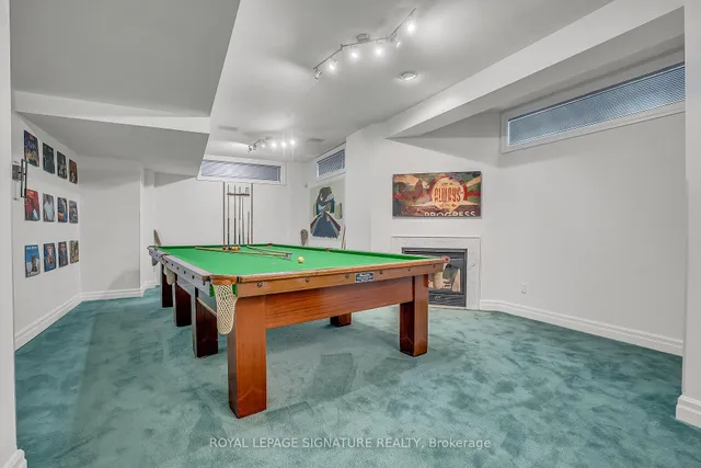 Additional image 40 of 20 Hurlingham Cres