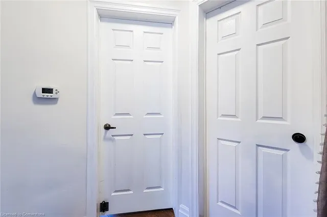 Additional image 32 of 345 Hawkridge Ave